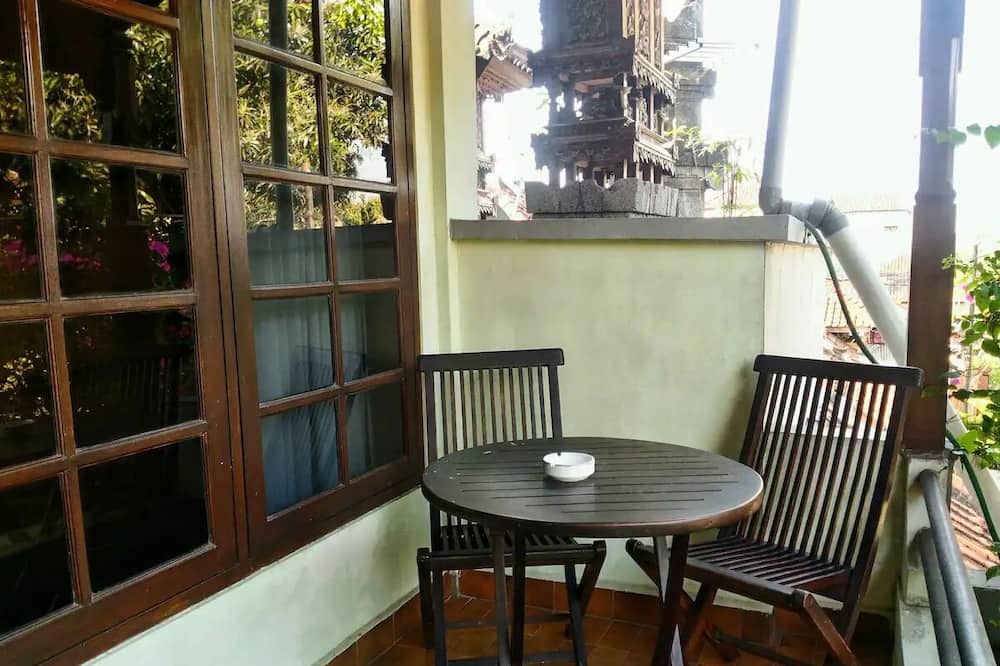 Mumbul House | Widi House Nusa Dua -- sleeps six, near bay and beaches
