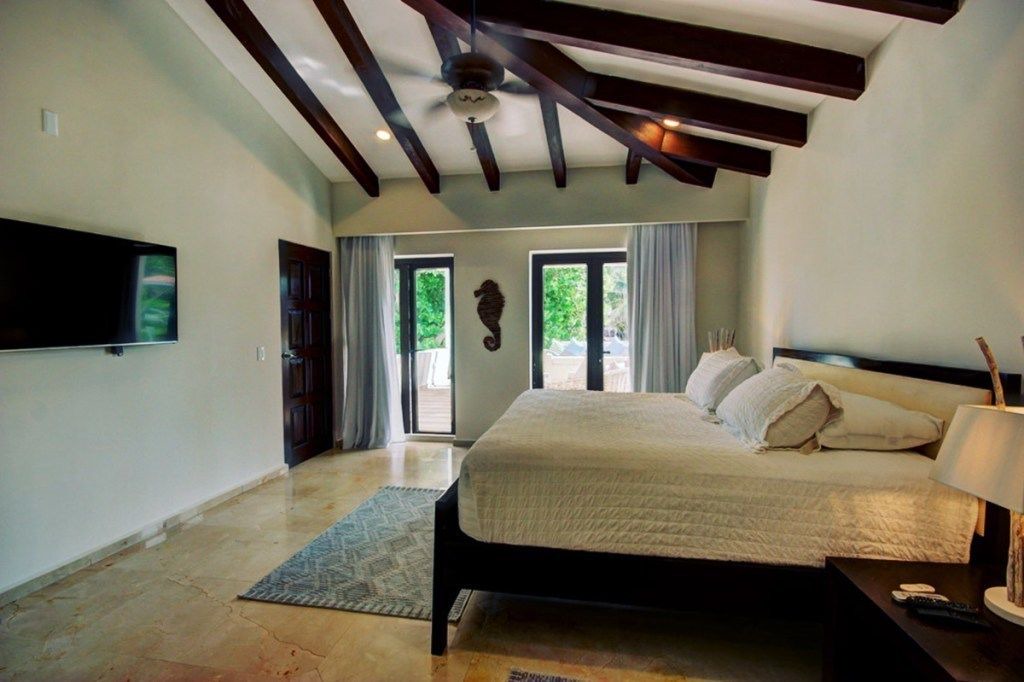 Playacar Fase I Villa | Oceanfront Exclusive Home