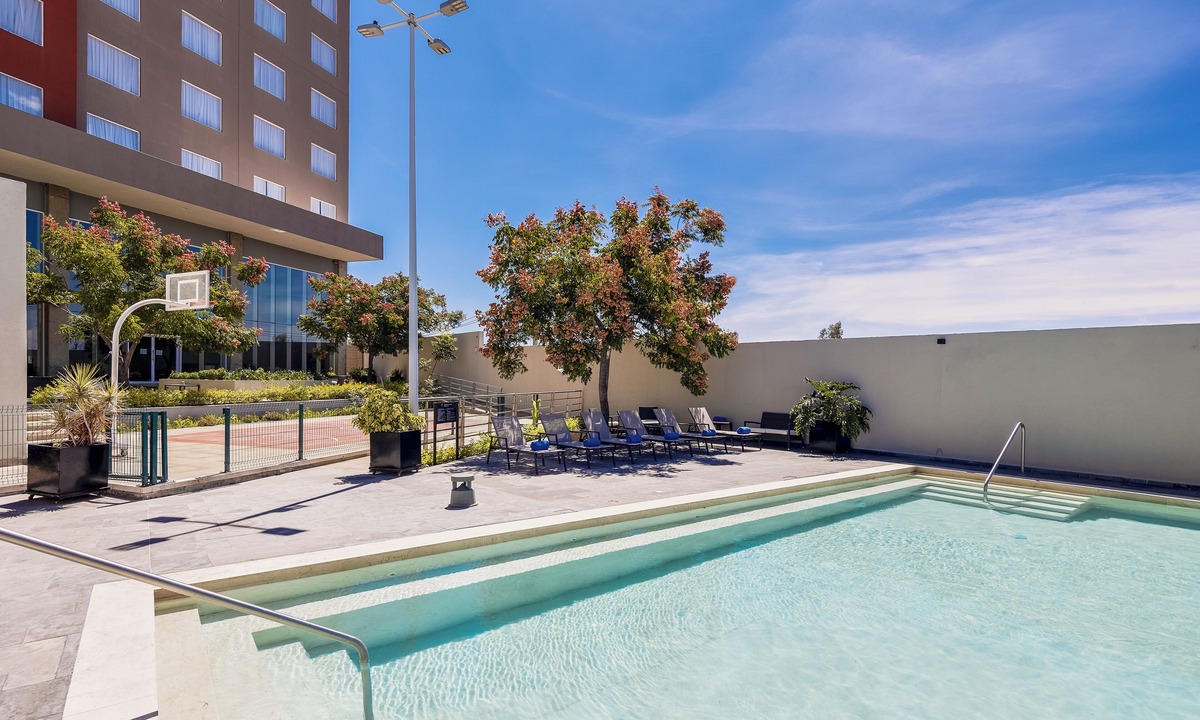 Silao Hotel | Fiesta Inn Suites Aeropuerto del Bajío