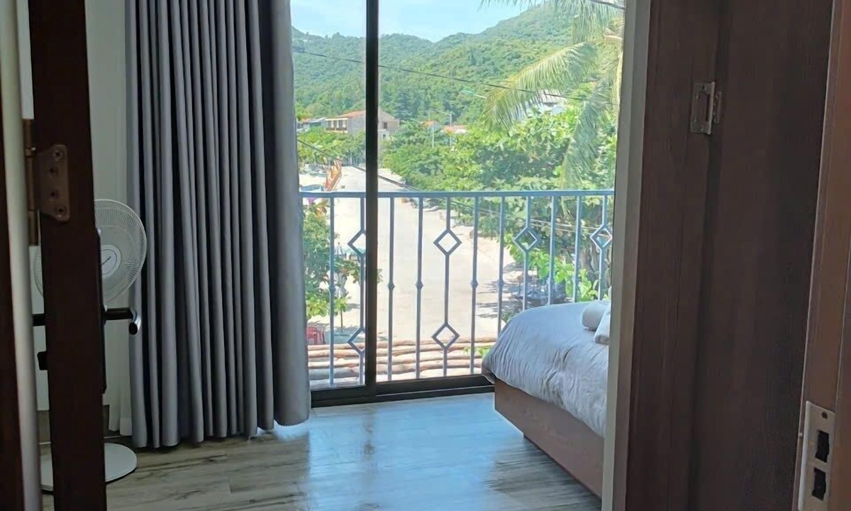 Tan Hiep Hotel | The Coral Homestay & Pub