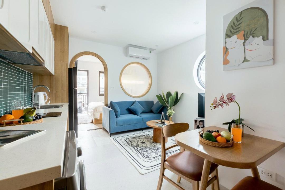 Quang An Apartment | Artsy Boutique Studio