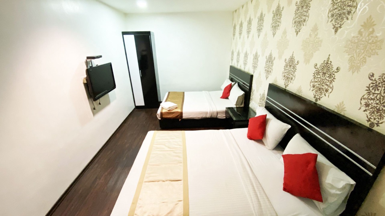 Photo of Bedroom in Kempas