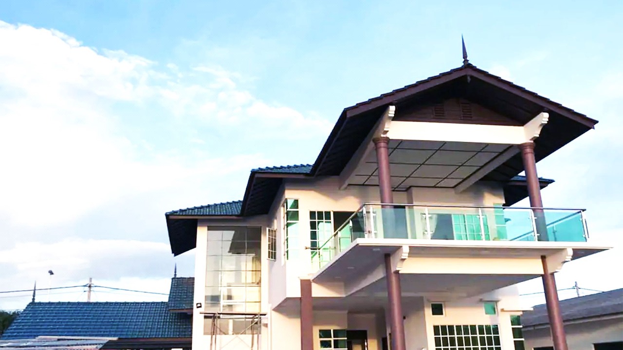 Photo of Buildings in Marang
