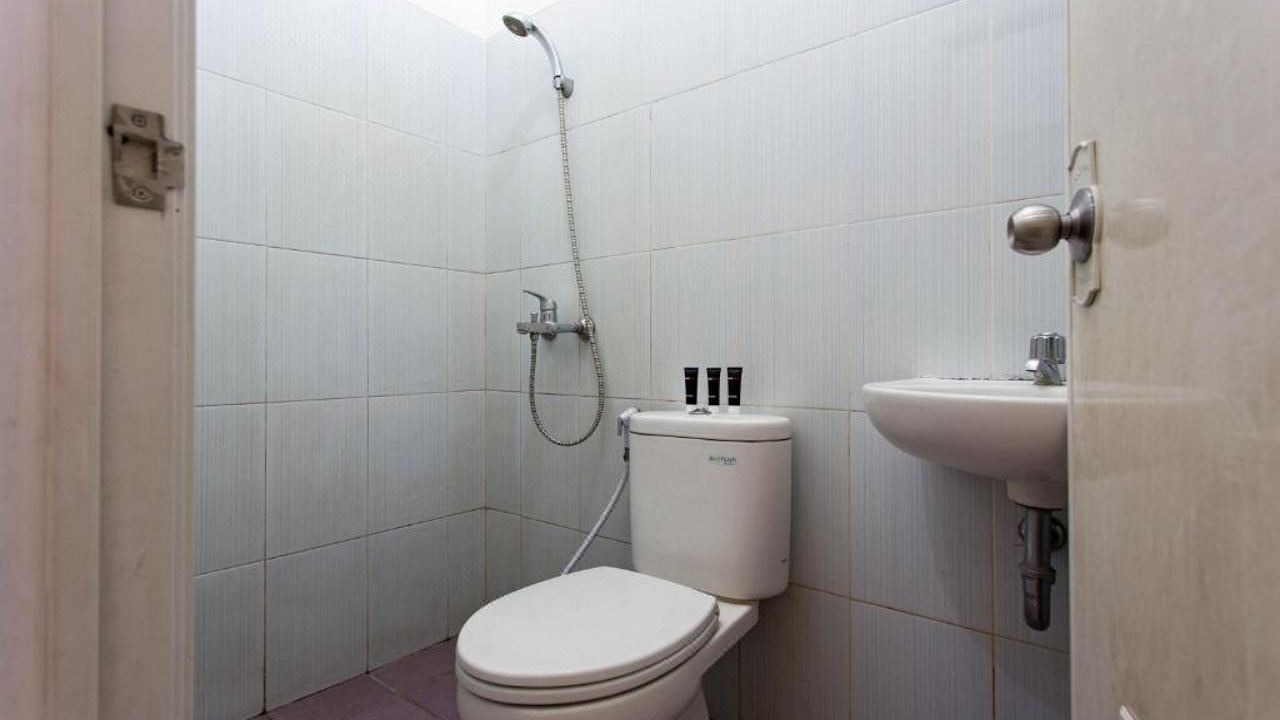 Photo of Bathroom in Binong