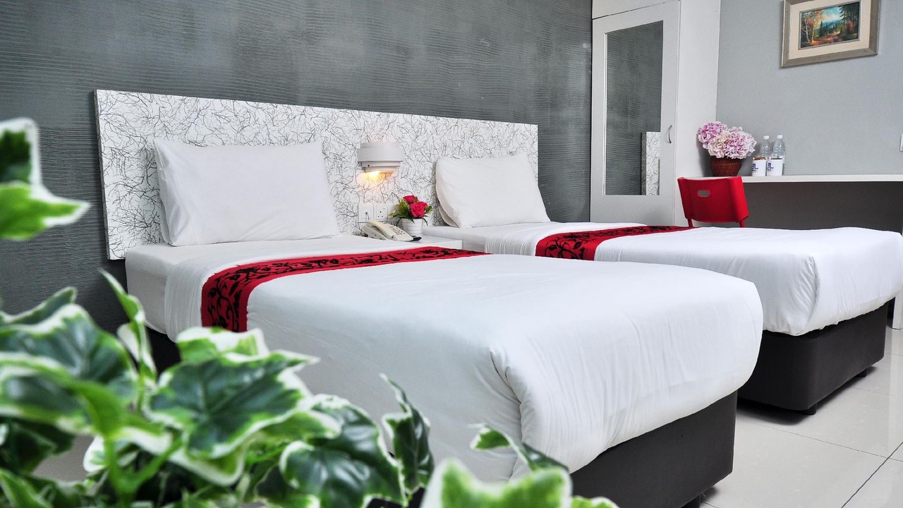 Photo of Bedroom in SS 2