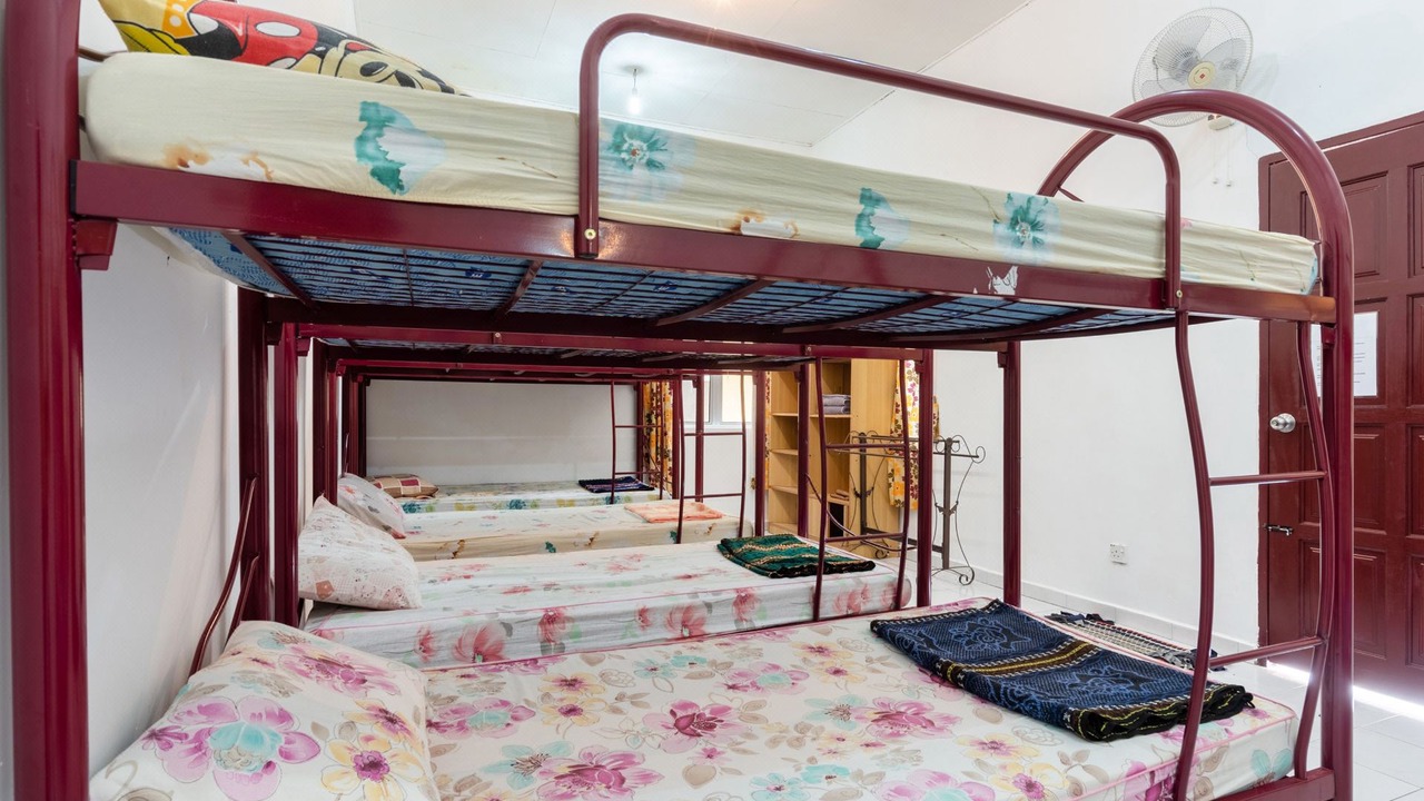 Photo of Bedroom in Gadong