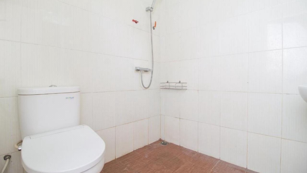 Photo of Bathroom in Bogor Tengah