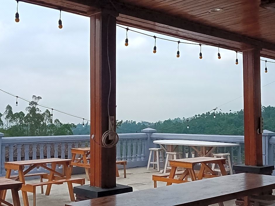 Photo of Patio Balcony in Cisurupan
