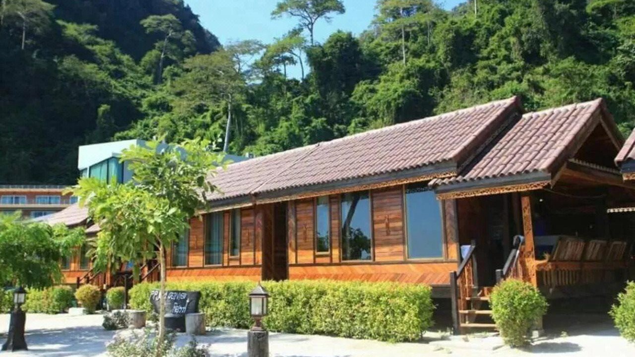 Photo of Buildings in Ko Phi Phi