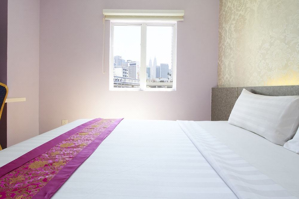 Photo of Bedroom in Medan Tuanku