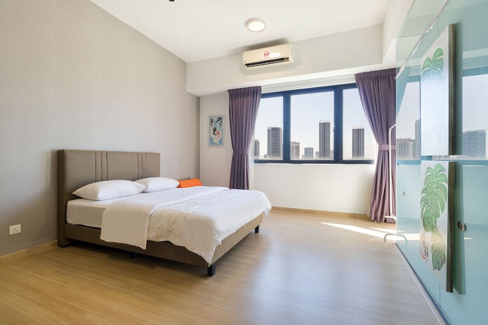 Photo of Bedroom in The Strand