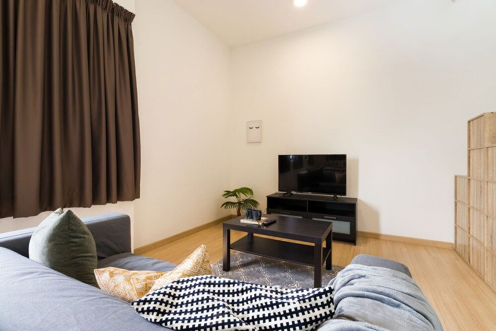 Photo of Livingroom in The Strand