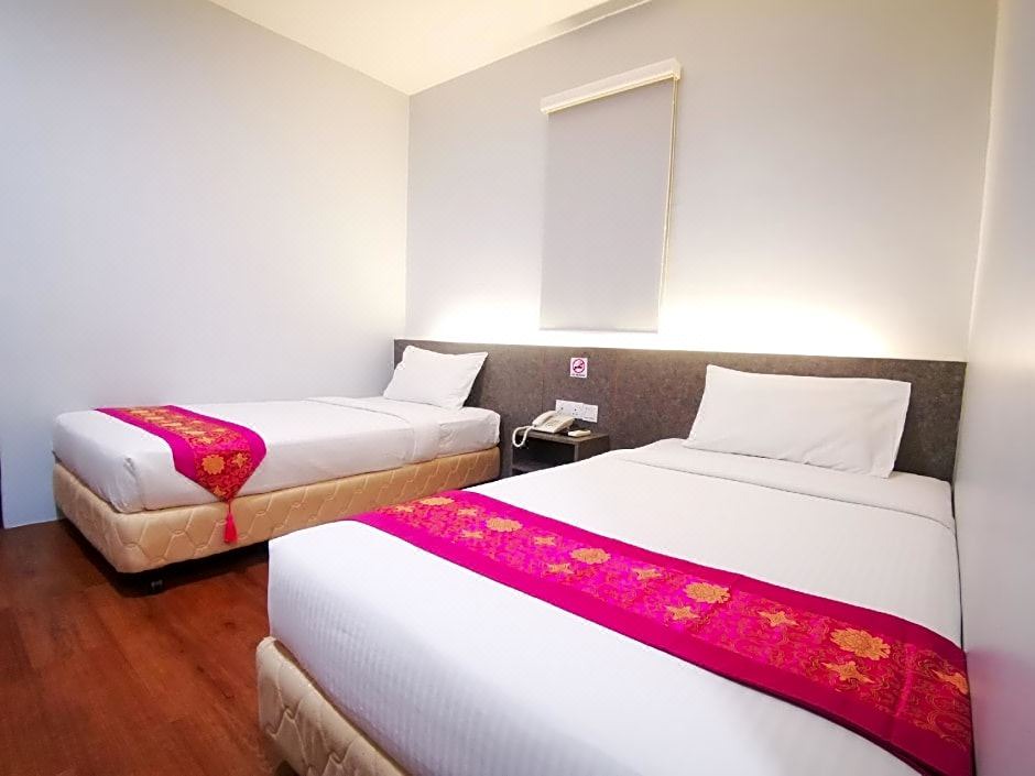 Photo of Bedroom in Medan Tuanku