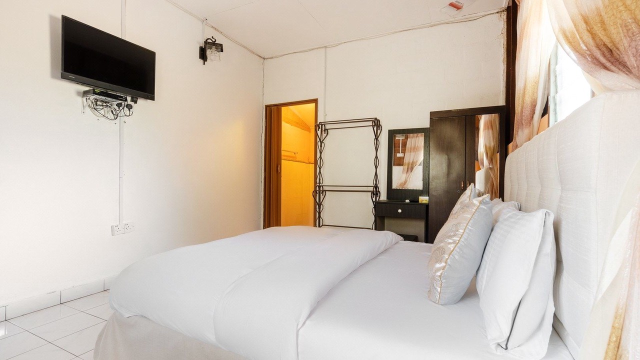 Photo of Bedroom in Gadong