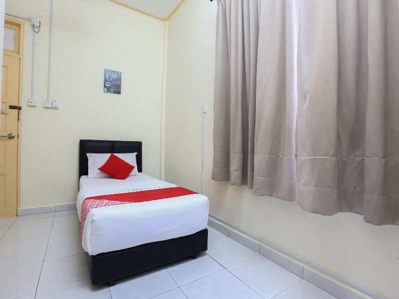 Photo of Bedroom in Kampung Kijing