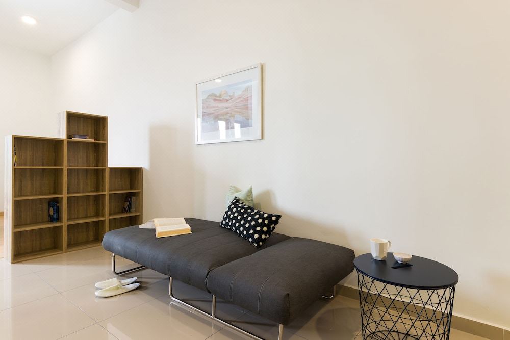 Photo of Livingroom in The Strand