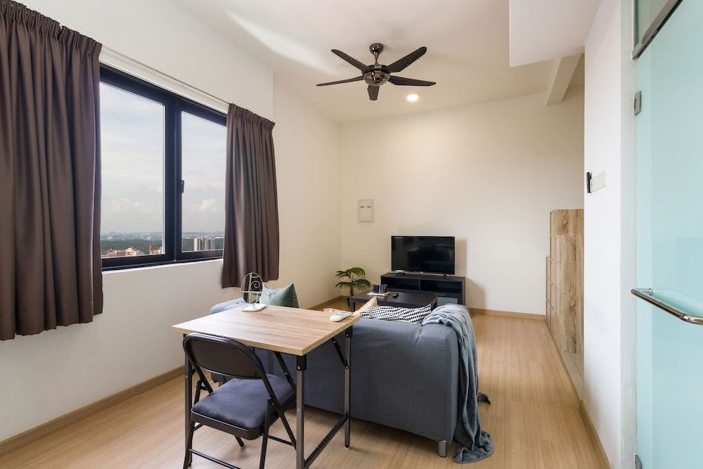 Photo of Livingroom in The Strand