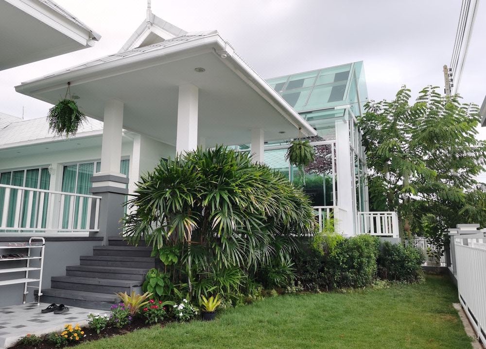 Photo of Buildings in Ban Nong Sadao