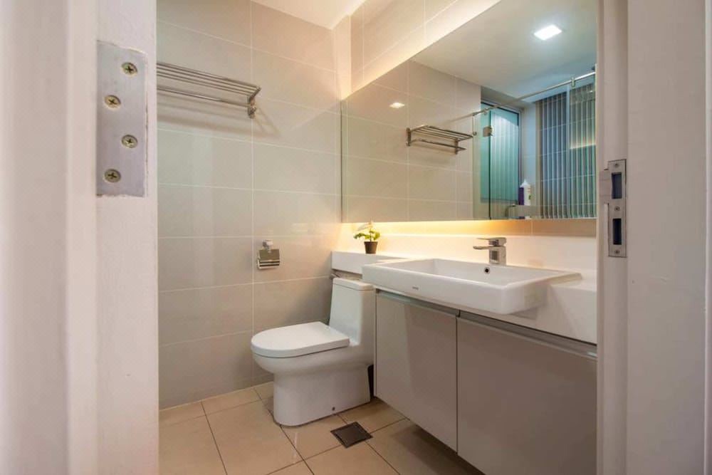 Photo of Bathroom in Golden Triangle