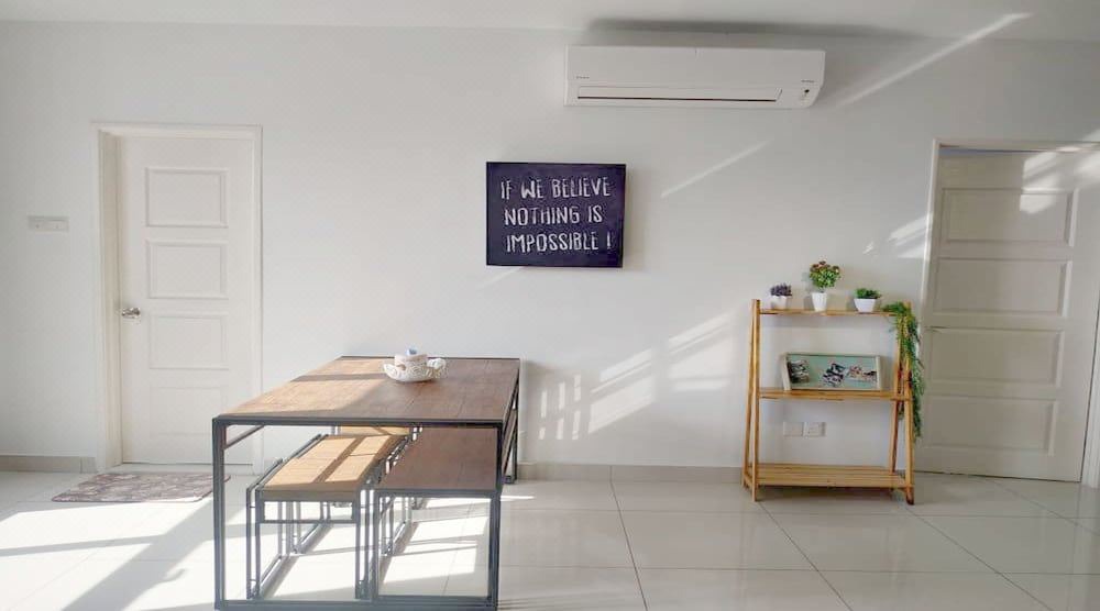 Photo of Livingroom in Downtown George Town