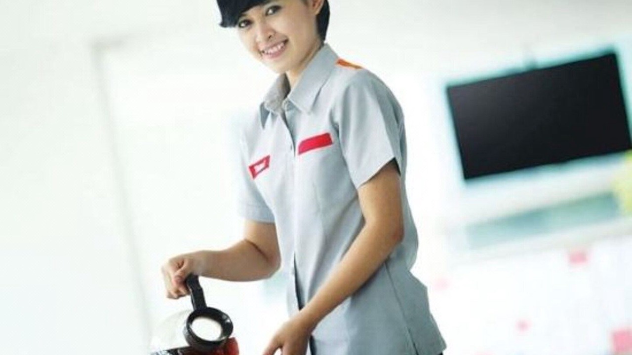 Photo of Human In Picture in Surabaya