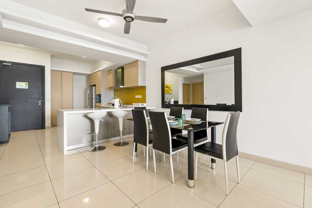 Photo of Livingroom in Golden Triangle