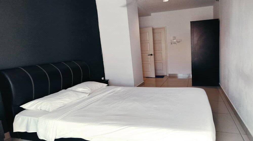 Photo of Bedroom in Downtown George Town