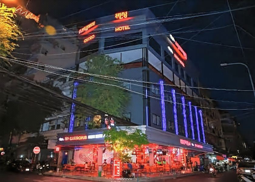 Photo of Others in Daun Penh
