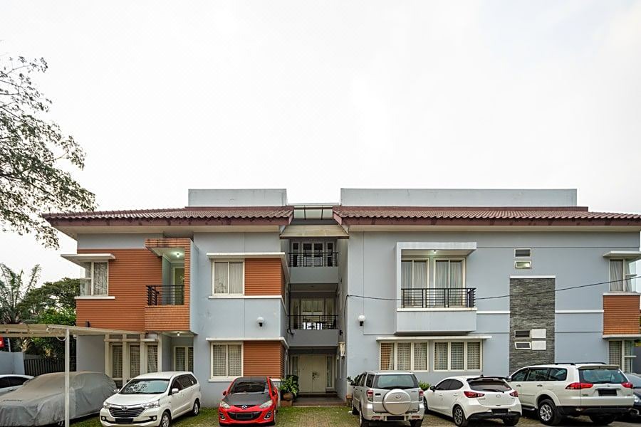 Photo of Buildings in Binong