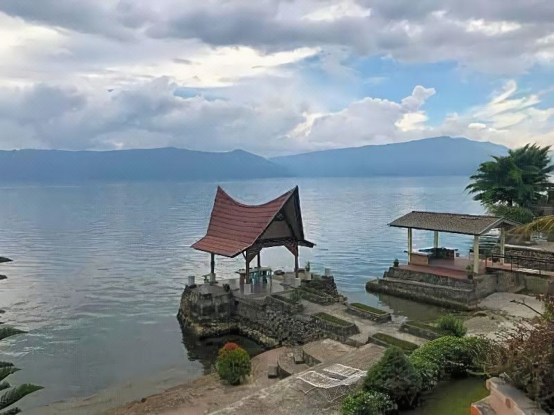Photo of Buildings in Tuk Tuk