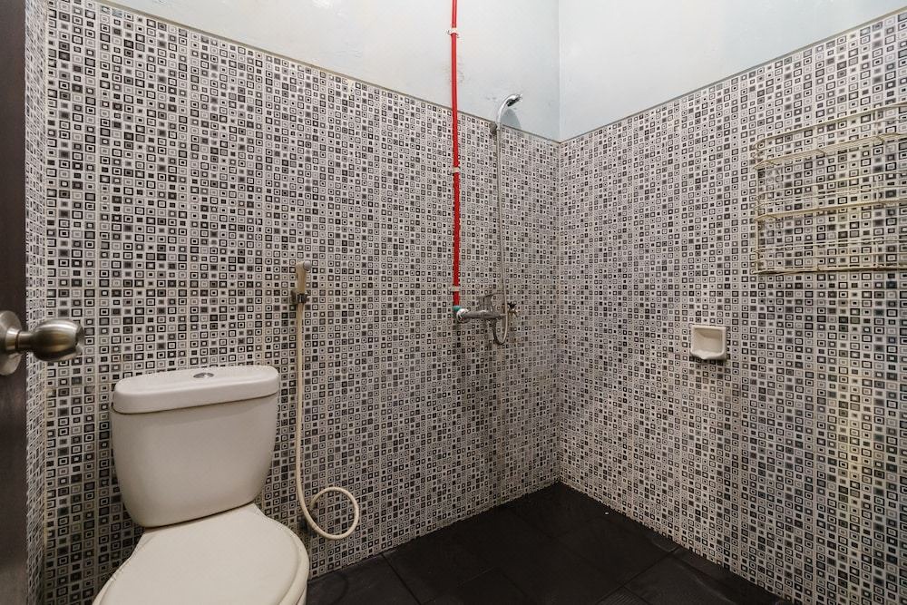 Photo of Bathroom in Colomadu