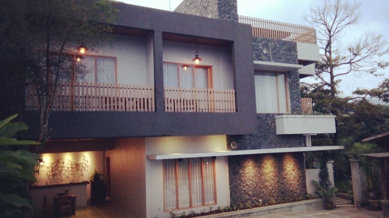 Photo of Buildings in Cigadung