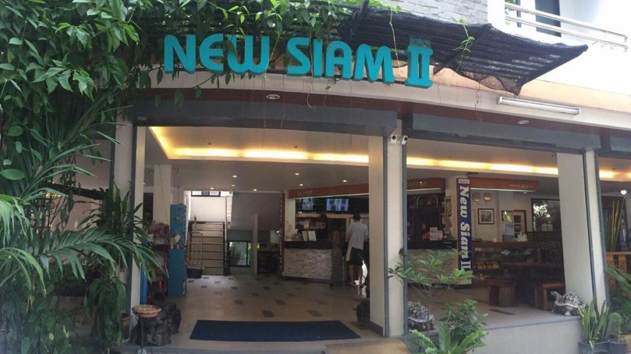 Photo of Buildings in Chana Songkhram