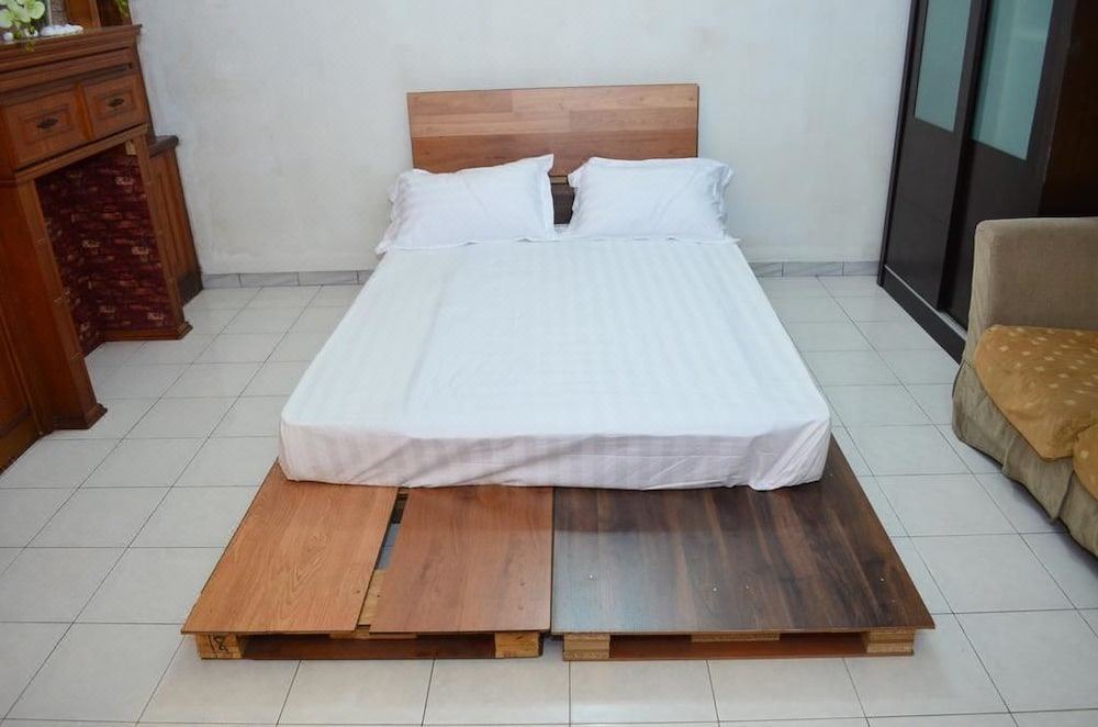 Photo of Bedroom in Batu Enam