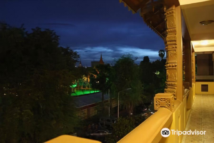 Photo of Others in Daun Penh