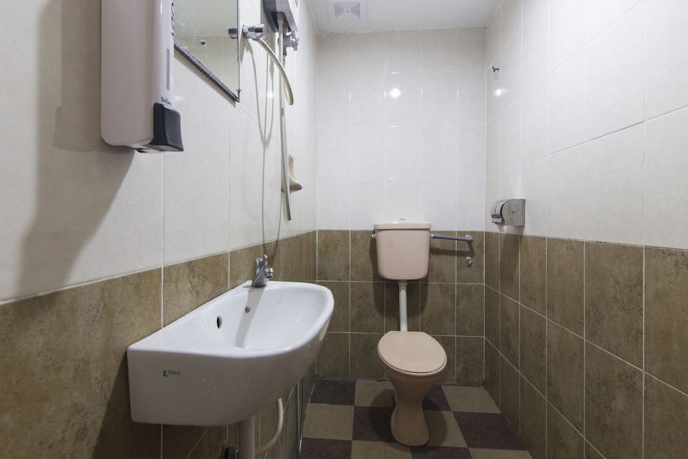 Photo of Bathroom in Kampung Kijing