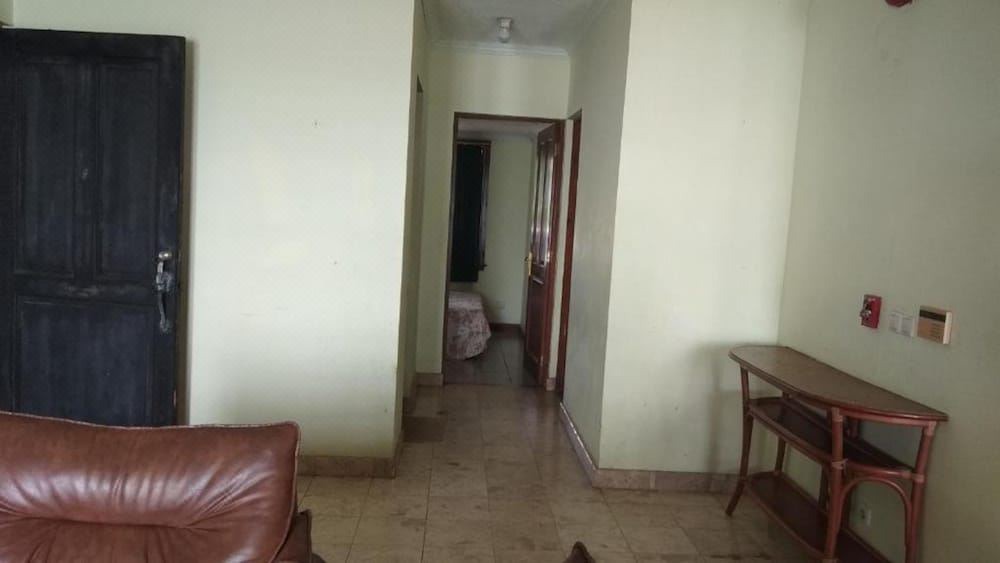Photo of Others in Carita