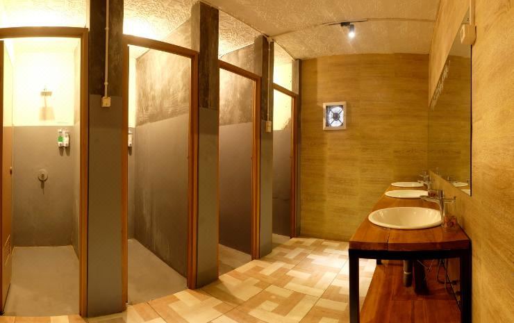 Photo of Bathroom in Dieng Kulon
