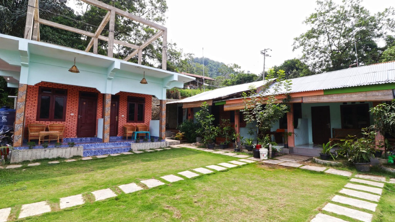 Photo of Buildings in Bukit Lawang