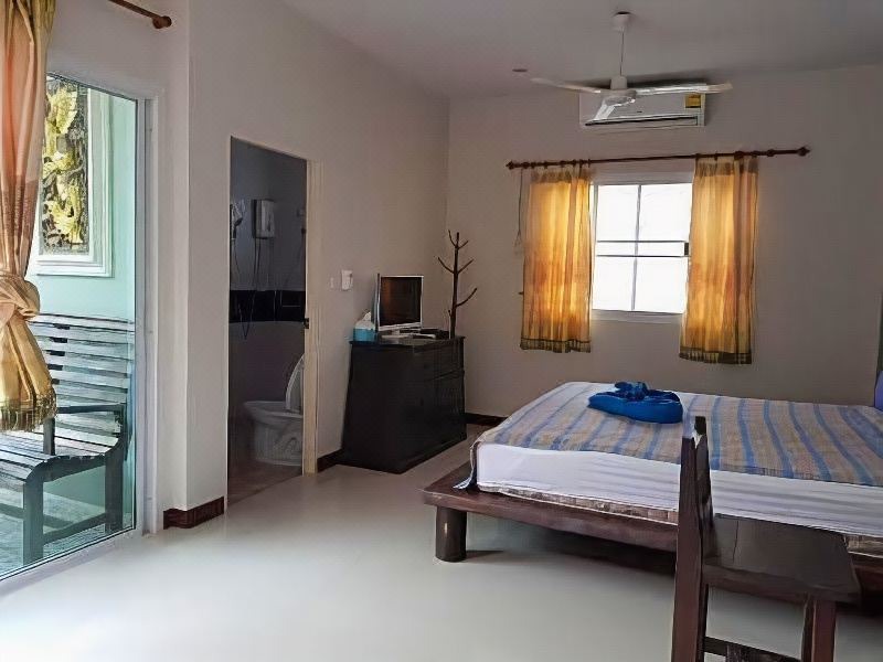 Photo of Bedroom in Khuekkhak
