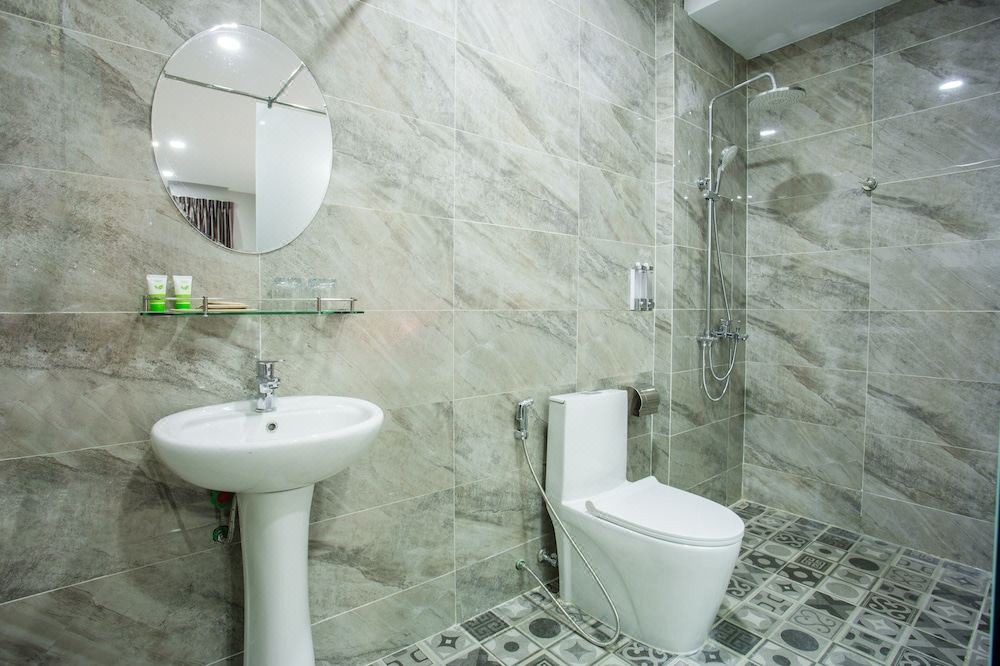 Photo of Bathroom in Daun Penh