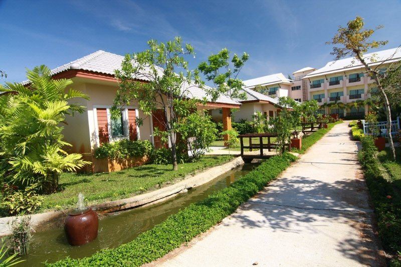Photo of Buildings in Nong Prue