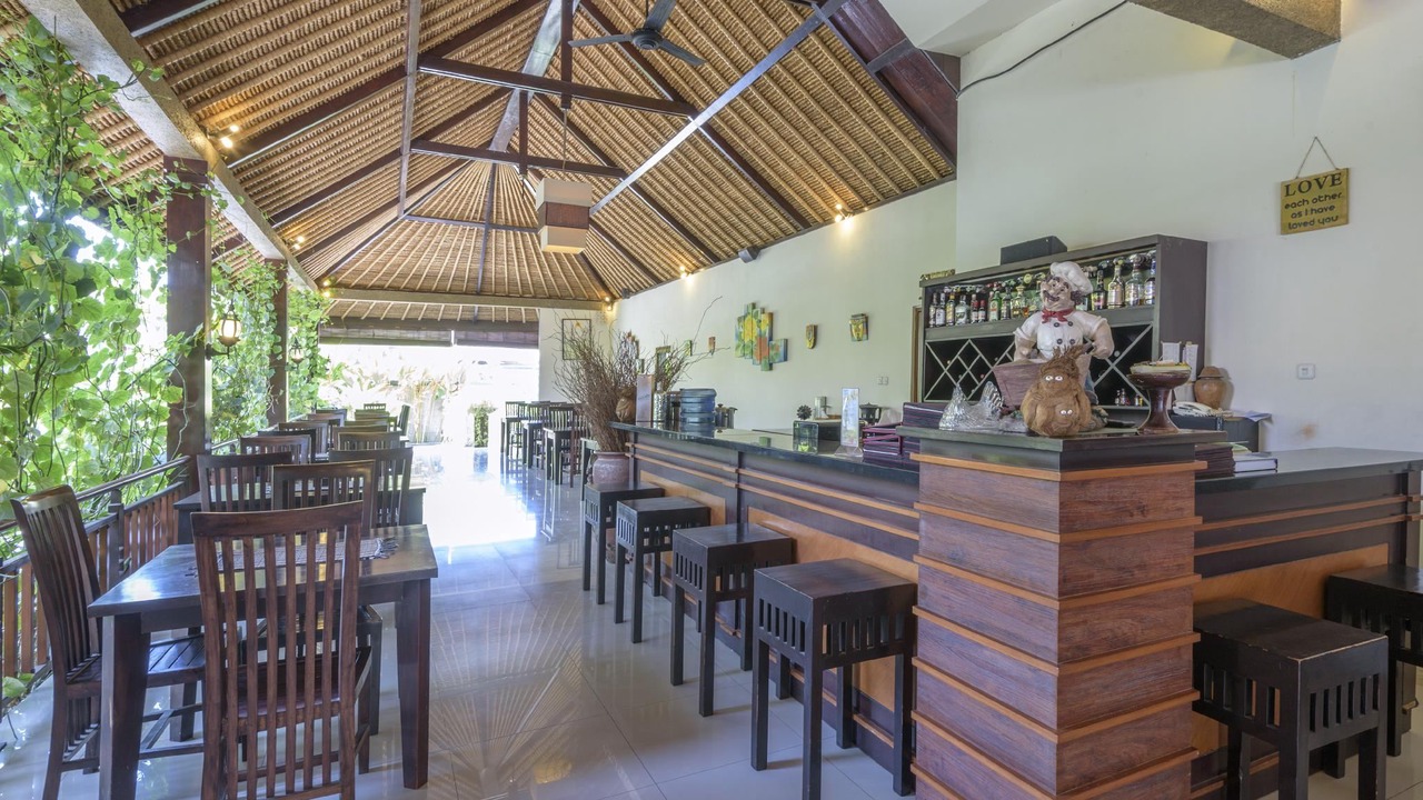 Photo of Patio Balcony in Sunset Road