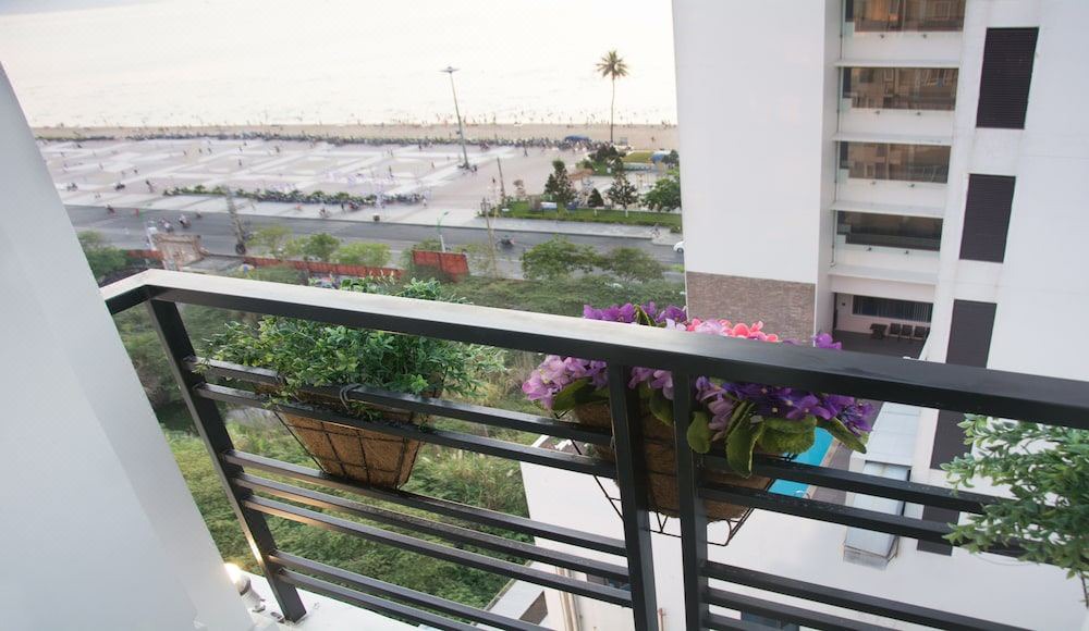 Photo of Patio Balcony in Tran Phu Beach