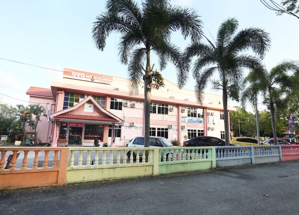 Photo of Buildings in Kampung Kijing