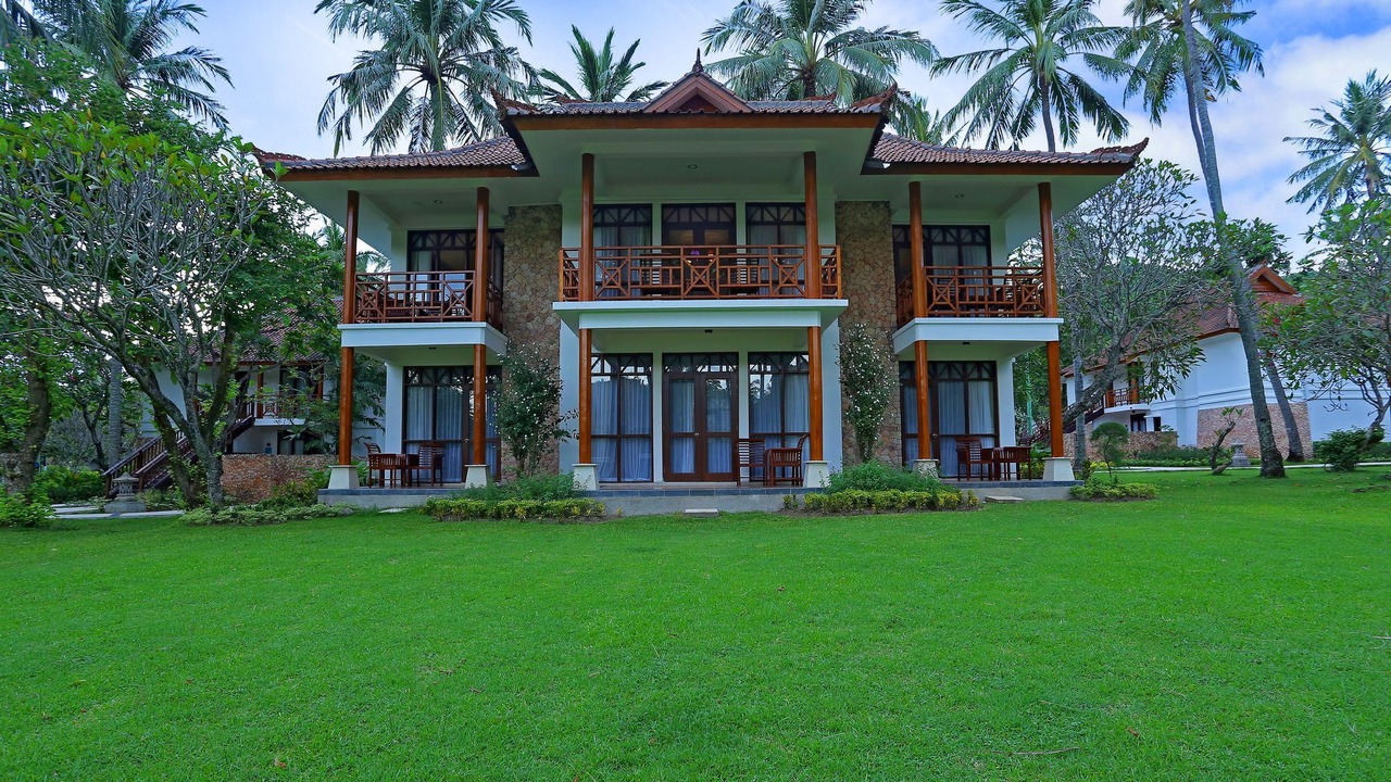 Photo of Buildings in Mangsit