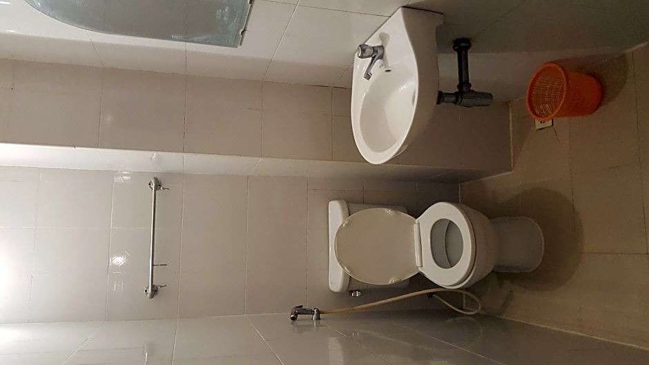 Photo of Bathroom in Prampir Makara