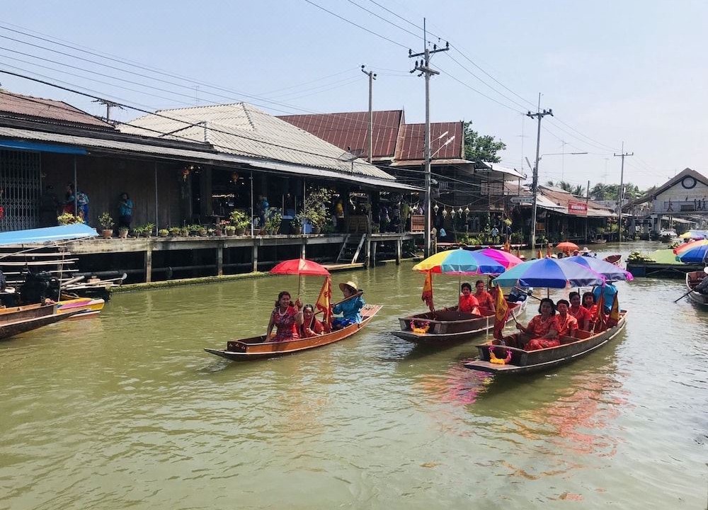 Photo of Others in Damnoen Saduak