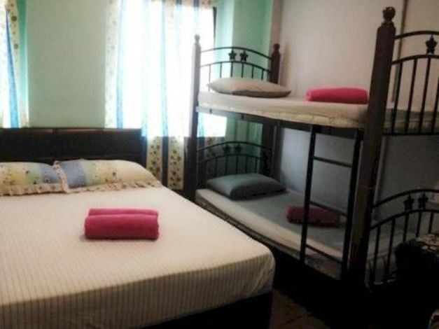 Photo of Bedroom in Chinatown