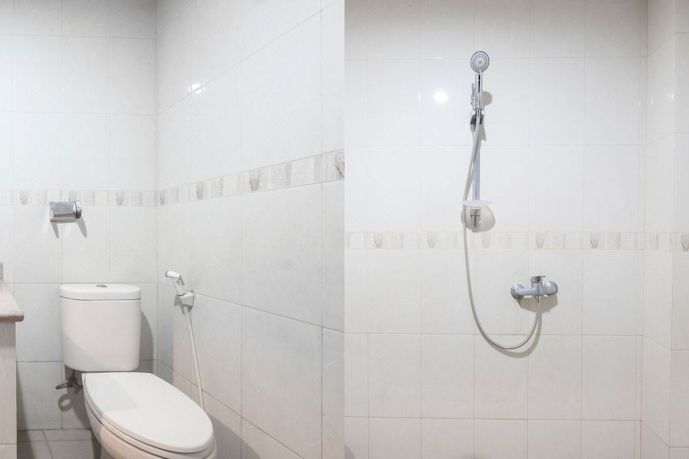 Photo of Bathroom in Biringkanya